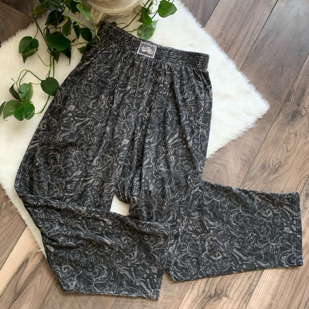 - Vintage CrazoeCalifornia 80’s 90’s harem pants SZM